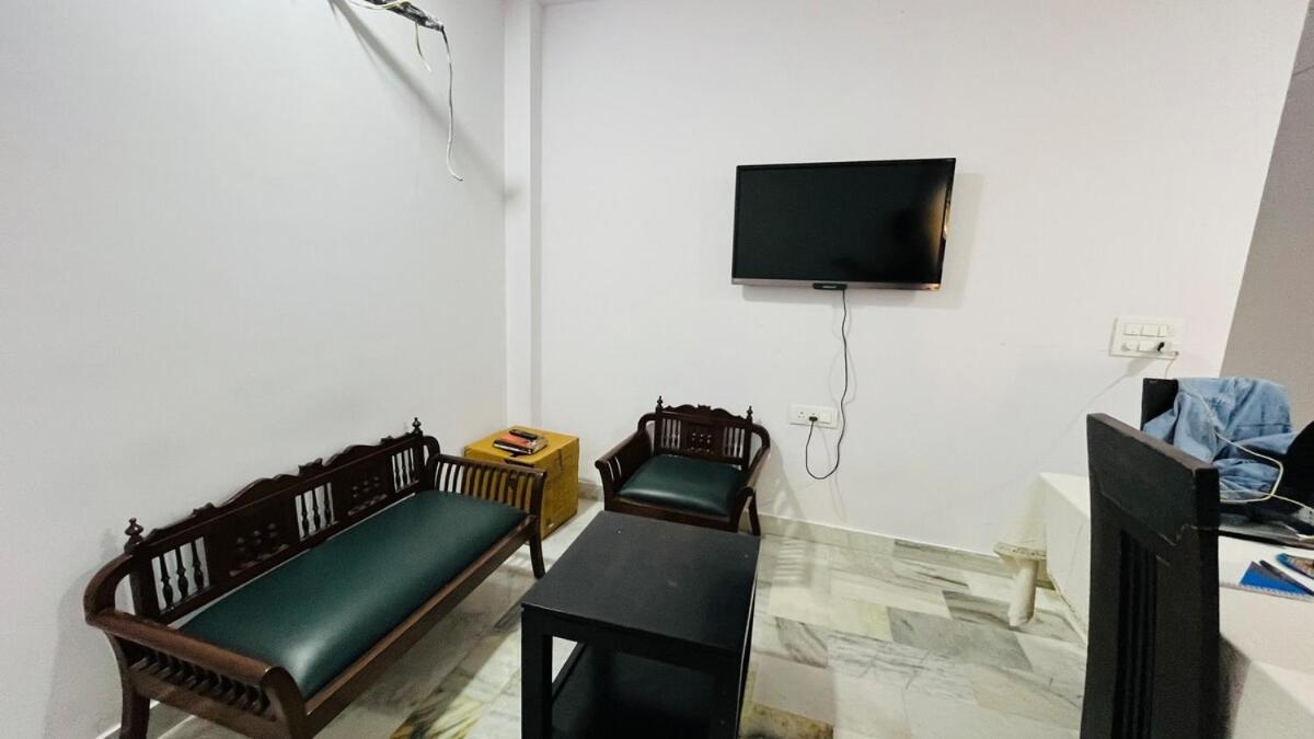 Cozy Nest 2bhk By Lwb Apartment New Delhi
